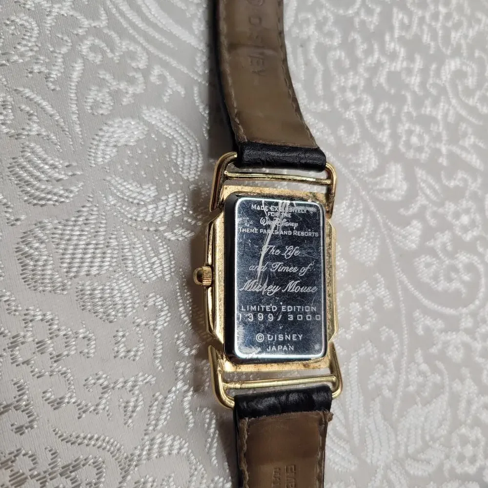 Disney wristwatch mickey